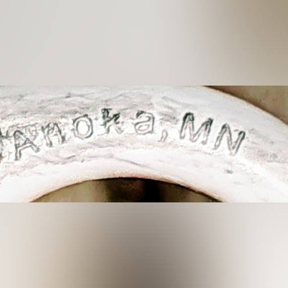 FREE with PURCHASE - CHARACTER RING - Picture 16 of 16